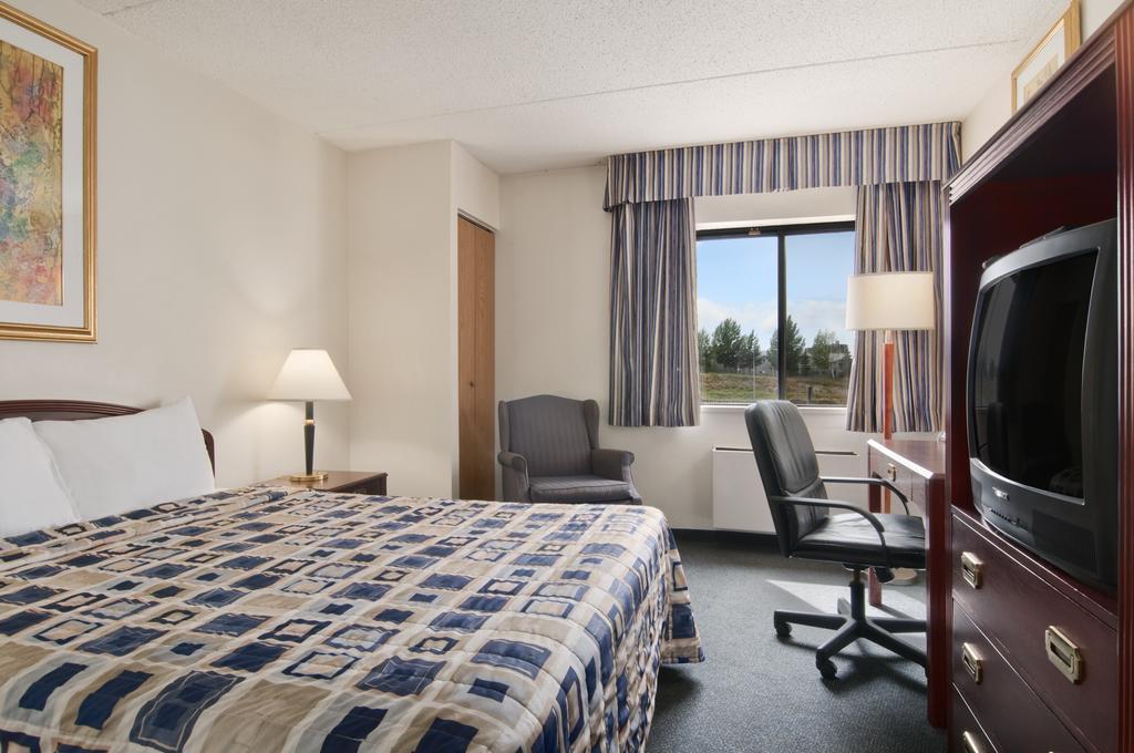 Travelodge Calgary Macleod Trail Kamer foto